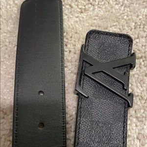 Authentic Louis Vuitton Damier graphite belt